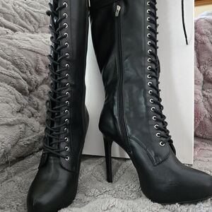 JustFab Black Lace-Up Heeled Boots